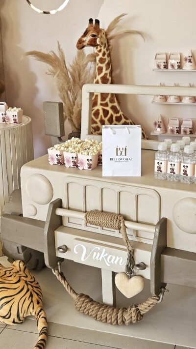 Dekoracije za krštenja i Rođendane