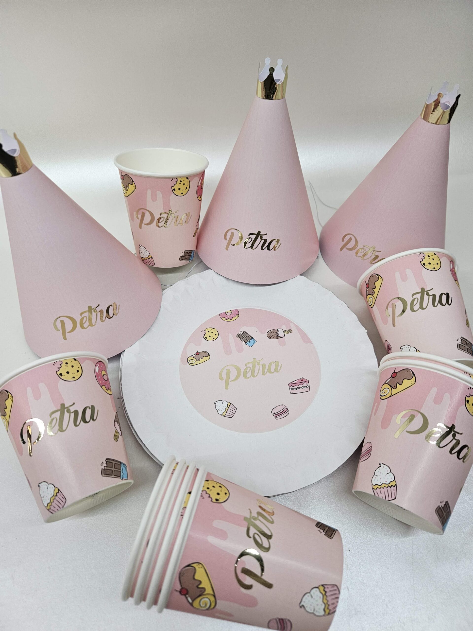 Party Oprema Kolači