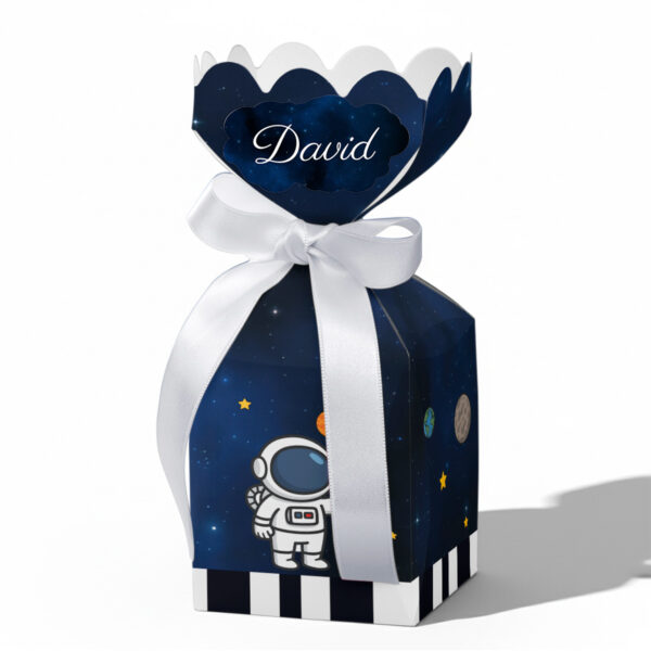 kutija bombonica polovina astronaut 2_polu bombonica