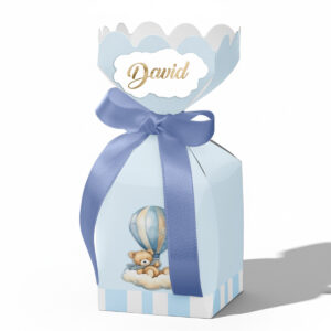 Kutija polu bombonica meda na oblaku